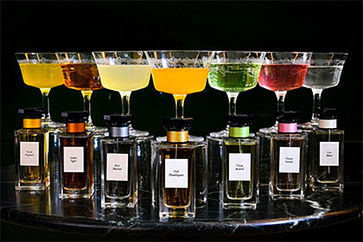 Духи Givenchy превратили в коктейли