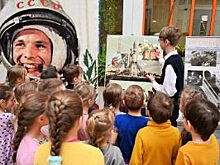 Первые экскурсии в школьном космическом музее провели ученики школы №2107