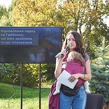 На Украине затравили депутата, которая пришла на заседание с маленьким ребенком