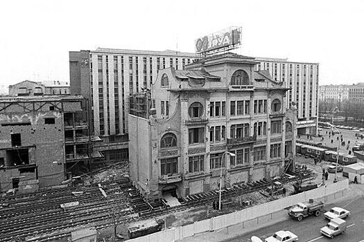 Реконструкция в советской Москве: как передвигали дома