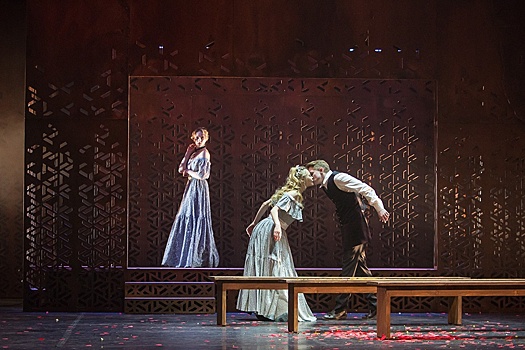 Летний фестиваль "Фабрика Станиславского" откроет "Собака на сене"