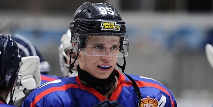 Лучший снайпер МХЛ Морозов о зарплате в «Сахалинских Акулах»: «15 тысяч в месяц. Но за победы платили по 10-20 тысяч премии»