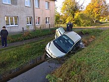 На трассе Калининград — Полесск водитель уснул за рулём и съехал в кювет