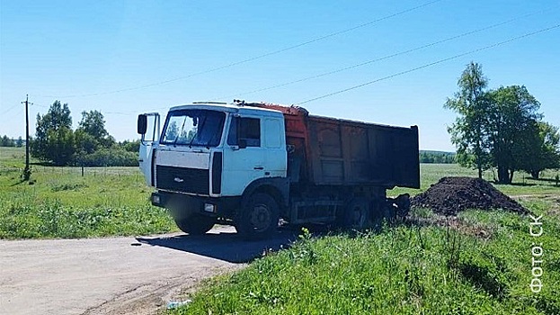 Водитель самосвала погиб от удара током в Аксайском районе