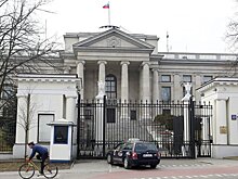 Польша изъяла 1,2 млн долларов у посольства и торгпредства России – СМИ