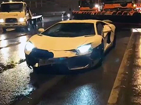 Видео: Суперкар Lamborghini нокаутировал грузовик MAN