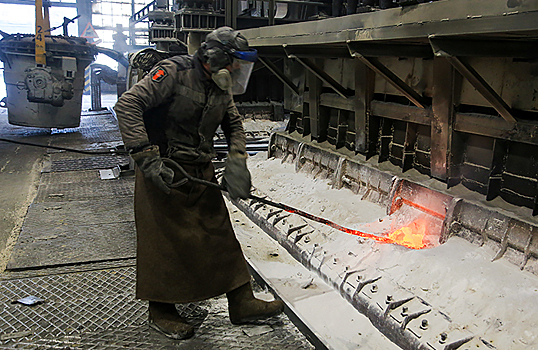 Индекс PMI в обрабатывающих отраслях России продолжил рост