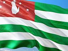 Хаджимба побеждает во втором туре президентских выборов в Абхазии