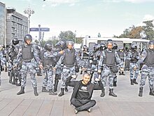 Рейдеры власти устроили в Москве шашлык-машлык