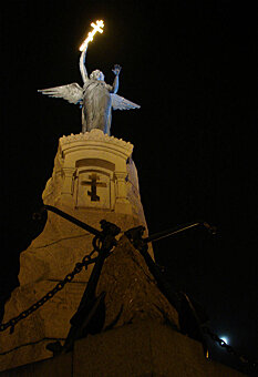 Заглавное изображение Памятник броненосцу «Русалка»