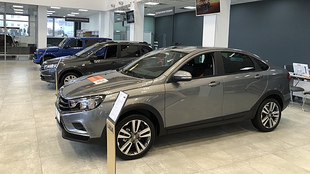 Ждать дефицита?: автомобили резко подорожали