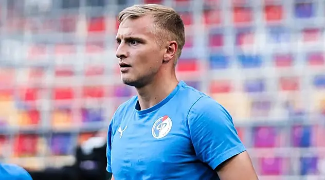 Официально: «Факел» объявил об уходе защитника Сергея Божина