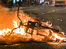 Подросток после ДТП с мотоциклом бегал весь в огне по дороге