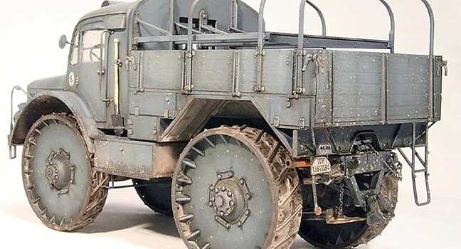 600 литров на 100 км — почему немецкий супертягач требовал столько топлива