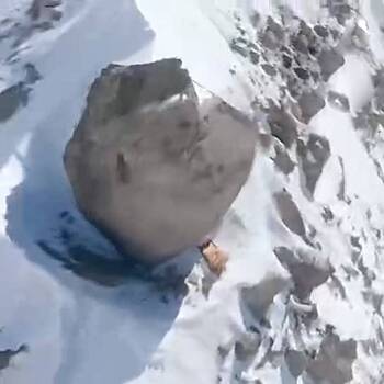 Спасатели завершили операцию по спасению застрявшей в горах Киргизии россиянки