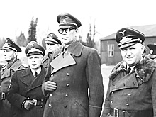 Как иуда Власов предал ещё и Гитлера