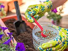 Комплексные минеральные удобрения: состав и правила применения для роста растений