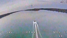 Морпехи подорвали FPV-дроном лодку противника на Днепре