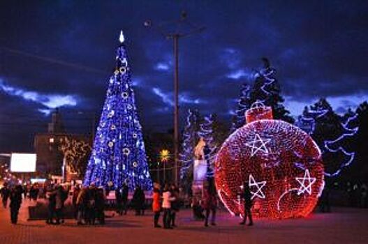 Новогодние елки установят к зиме во всех районах Ростова