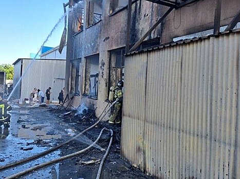 Пожар на рынке «Лира» в Пятигорске потушили