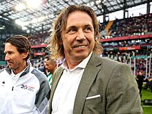 Мостовой заявил о готовности выступить в Кубке. Сычёв предложил ему сыграть за «Иртыш»