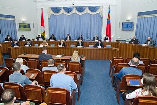 Кемеровские депутаты выбрали спикера и его заместителя