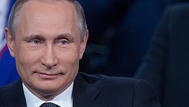 Путин вручит золотые звезды Героев Труда пяти россиянам
