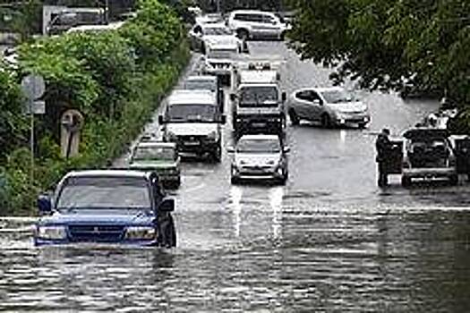 Махачкалу вновь затопило после ливней