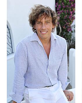 Максим Галкин* удивил фанатов новым образом на Кипре — его приняли за итальянца