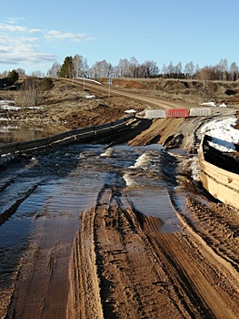 На одной из трасс Киясовского района ограничили движение транспорта из-за разлива реки