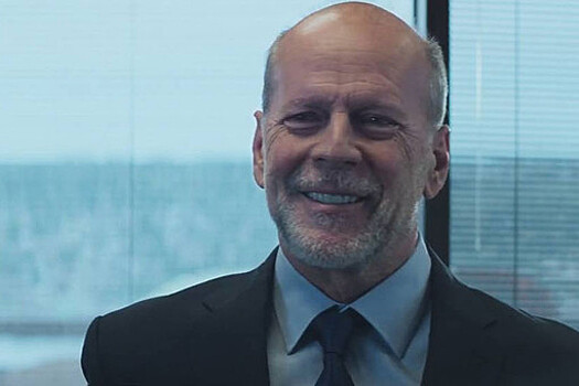 Брюс Уиллис и Алек Болдуин снимутся у звезды "Бойцовского клуба"