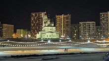 На уникальном храме в самом молодом районе Екатеринбурга появилась подсветка