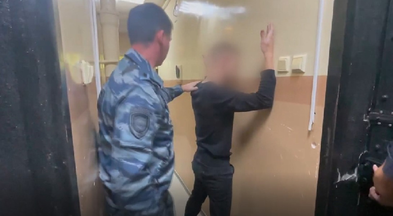 В Амурской области полицейские задержали подозреваемого в серии мошенничеств