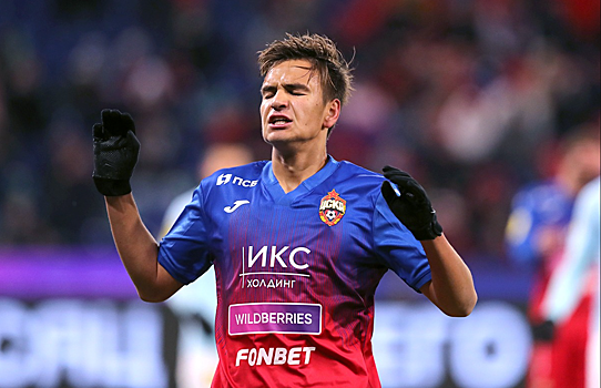 Форвард ЦСКА Яковлев: я был на просмотре в махачкалинском "Динамо". На тренировке мне попали в голеностоп, он опух