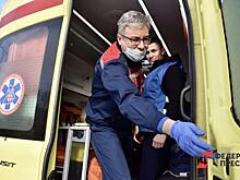 Омский экс-полицейский, обвиняемый в крупной взятке, доставлен в больницу из суда