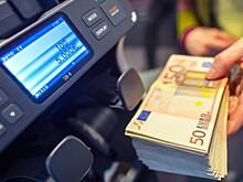 ЕС запретил поставлять в Россию наличные евро – американцы скажут спасибо