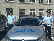 Пермские полицейские спасли байкера, который попал в беду на трассе