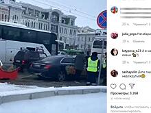 В Казани гаишники поймали и оштрафовали деда мороза в санях и его «оленя»