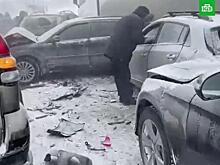 «Тут все побились в хлам»: видео массового ДТП в Приморье появилось в Сети