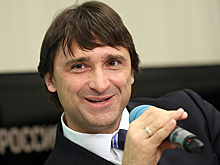 Эффективный управленец. Глава Федерации тяжелой атлетики России Агапитов отмечает 50-летие