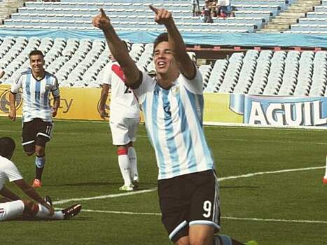 «Лацио» пропустил 4 мяча от Симеоне, «Фиорентина» разгромила аутсайдера