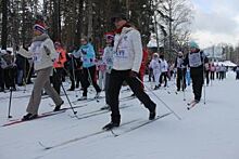 На «Лыжню России» в Липецке вышел 88-летний лыжник и 80-летняя спортсменка