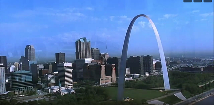 Существует ли этот монумент из фильма "Трасса 60" и где он находится?