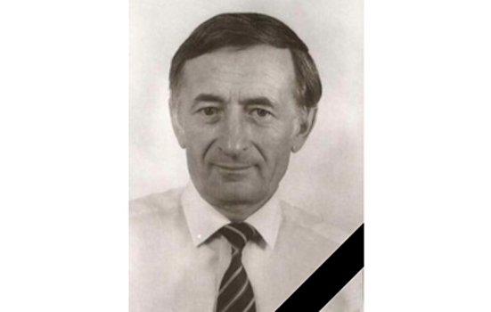 Умер посол в отставке Владимир Семенов