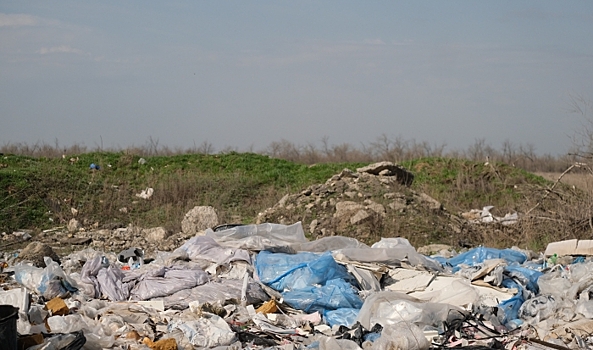 В Волгоградской области на земли сельхозназначения вывозили бытовые отходы