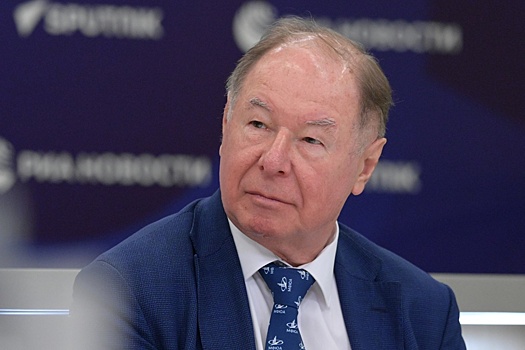 Ректору МФЮА Алексею Забелину исполнилось 76 лет