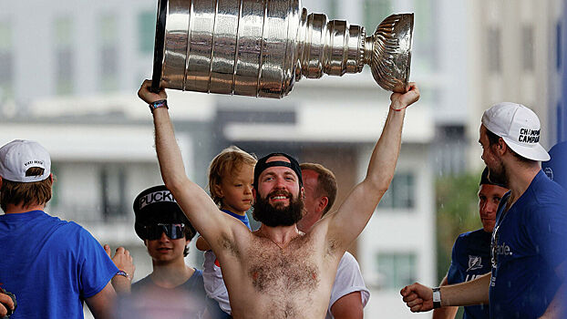 Кучеров устроил шоу на параде "Тампы"