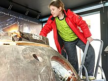 Спускаемый аппарат корабля "Союз МС-18" из фильма "Вызов" установили в центре Москвы