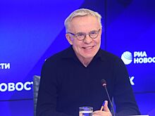 Фетисов поздравил Могильного с включением в Зал хоккейной славы