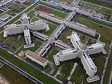 Полковник обогатился на 700 миллионов рублей на стройке лучшей тюрьмы России